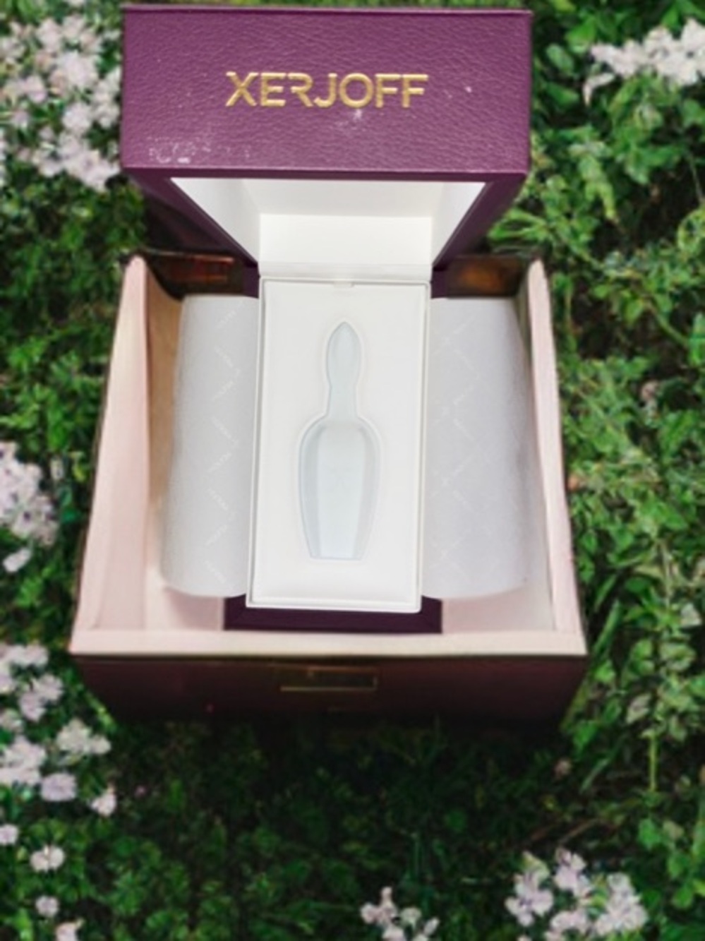 Women's Purple Luxury Fragrance Box